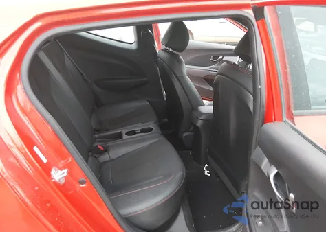 2019 Hyundai Veloster 2.0 Premium z USA, uszkodzony, nr VIN KMHTG6AF3KU005327